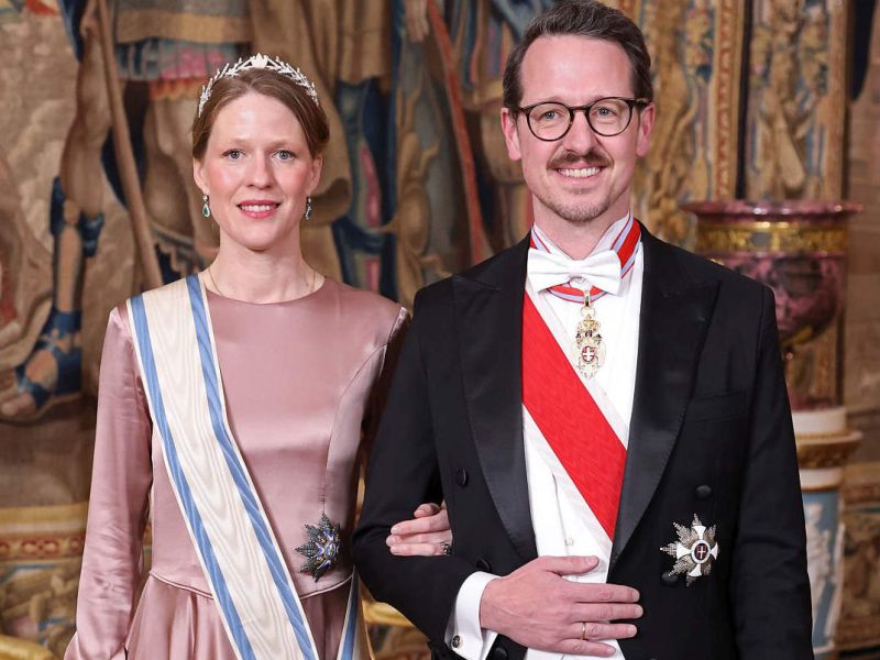 PRVA ZVANIČNA POSETA SRPSKOJ DIJASPORI U SAD: Princ Filip i princeza Danica stižu u Čikago sa decom, u centru pažnje Vidovdan i novi projekat za mlade