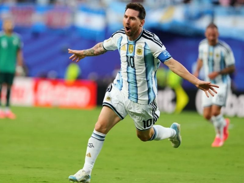OTVORIO POSLEDNJI PLES U VELIKOM STILU: Lionel Mesi oborio čak šest rekorda u pobedi Argentine! (VIDEO)