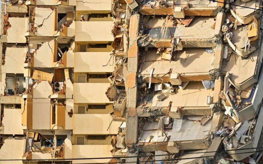 BROJ MRTVIH U VENECUELI NEPRESTANO RASTE: Potvrđeno najmanje 235 stradalih, više od 4.300 ljudi povređeno!