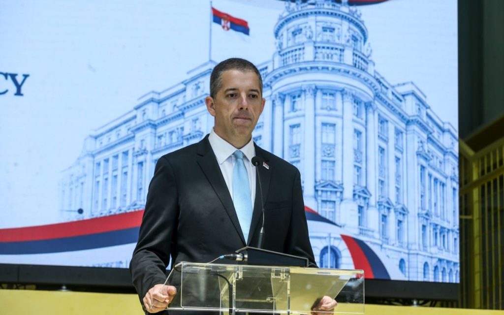 SKANDAL SRPSKOG ŠEFA DIPLOMATIJE U VAŠINGTONU: Marko Đurić predstavio studente kao „ekstremističku organizaciju!