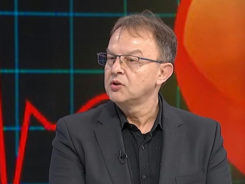 „NE ZNAM ZAŠTO SU FLAŠE BILE TAMO“: Direktor Instituta za majku i dete priznao da su u sali pukle boce sa sumpornom kiselinom!