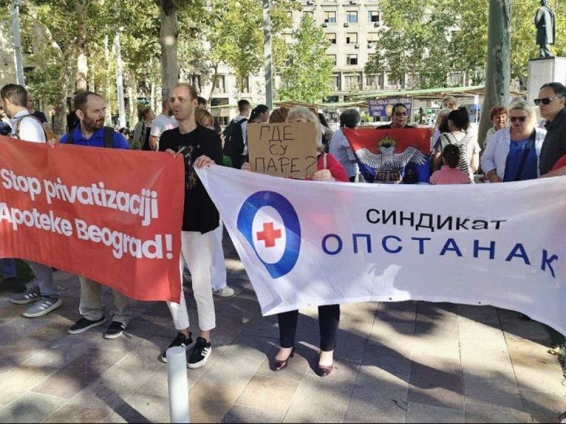 PAO DOGOVOR U PREDSEDNIŠTVU: Prihvaćeni svi zahtevi radnika Apoteke Beograd, dobiće zaostale plate, osiguranje i sredstva za rad!