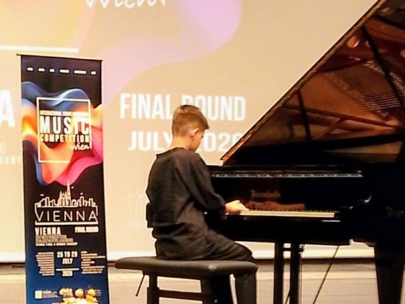 VELIKI USPEH MLADOG PIJANISTE: Bogdan (11) osvojio prvo mesto na međunarodnom takmičenju u Beču! (VIDEO)