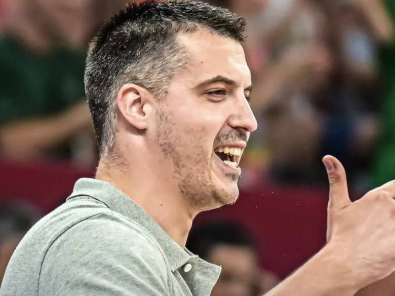 KRUNA FANTASTIČNOG TURNIRA: Stevan Mijović najbolji trener U17 Mundobasketa!