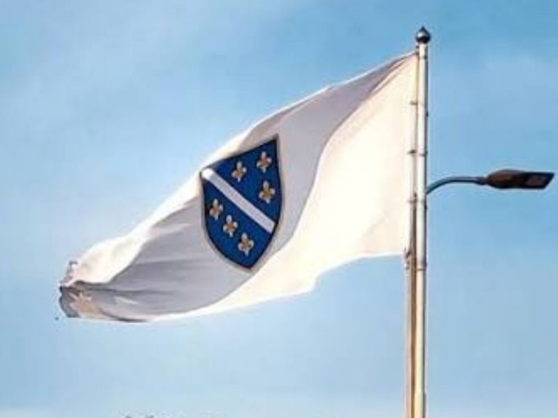 FIKRETOVA MOŽE, SARAJEVSKE NE! Republika Srpska dozvolila upotrebu zastave Bošnjaka iz Zapadne Bosne, koji su se borili na strani Srba!