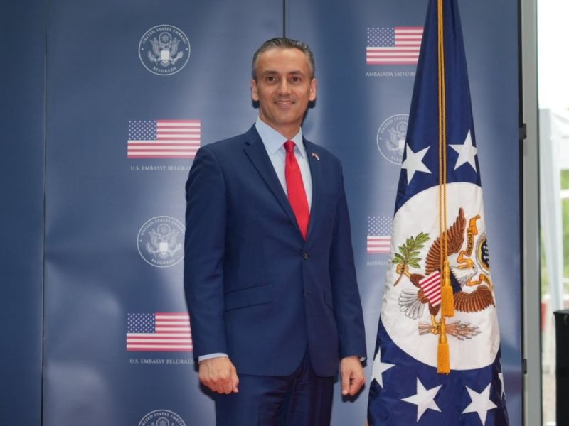 SJEDINJENE DRŽAVE OBELEŽAVJU 250 GODINA NEZAVISNOSTI: Američka ambasada u Beogradu priredila svečani prijem!