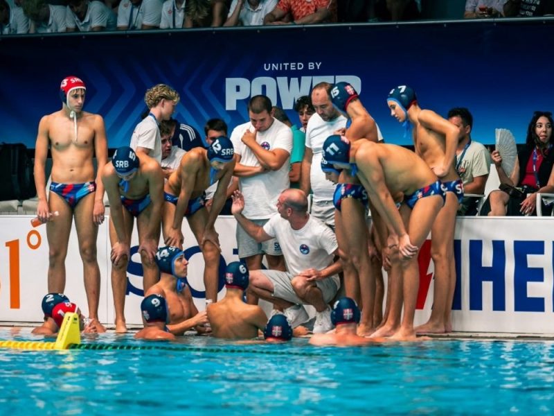 MLADI DELFINI ĆE SE BORITI ZA BRONZU: Srpski vaterpolisti poraženi od Hrvatske posle velike borbe u polufinalu Svetskog prvenstva!