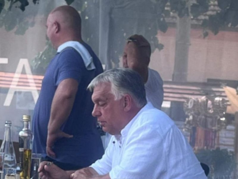 VIKTOR ORBAN NA SABORU TRUBAČA U GUČI: Bivši premijer Mađarske probao čuvene srpske specijalitete!