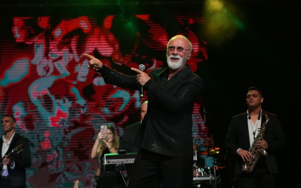 OTKAZAN KONCERT DINA MERLINA U KRALJEVU: Organizatori za probleme sa bezbednošću optužili beogradsku firmu!
