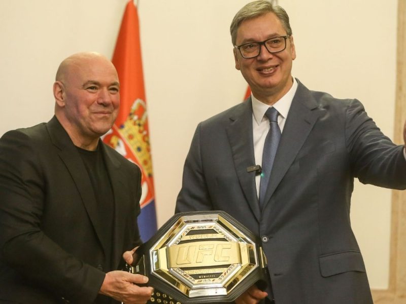 NARODNE PARE ZA POLITIČKI MARKETING: Vučić dao 2,2 miliona evra da dovede UFC u Beograd!