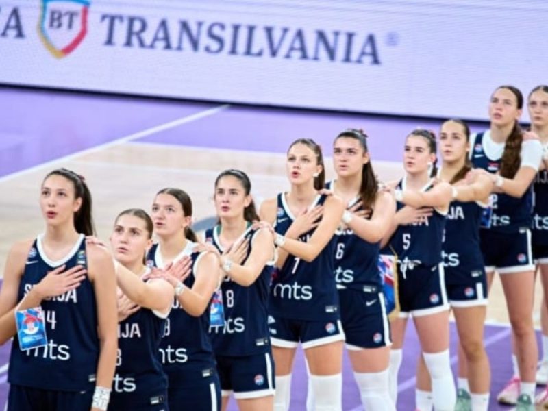 LAVICE OČITALE LEKCIJU KOMŠINICAMA: Naše mlade košarkašice pobedile Hrvatsku i zakazale borbu za prvo mesto u grupi!