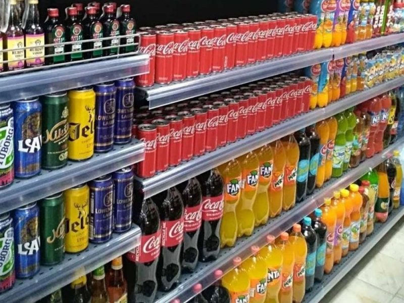 SRBIJA UVODI KAUCIJU NA FLAŠE I LIMENKE: Plaćaćemo od 10 do 15 dinara više za svako piće, a evo kako ćemo dobijati novac nazad!