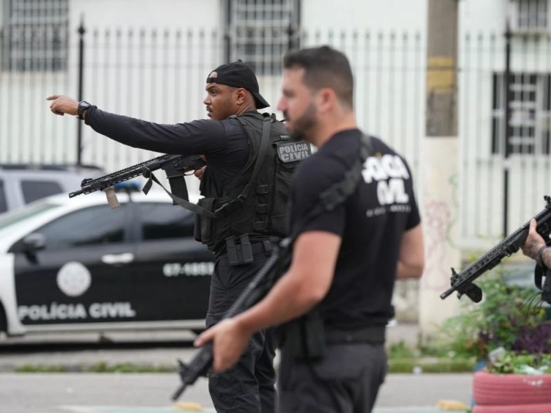 OSUMNJIČEN ZA 16 UBISTAVA, TVRDI DA IH JE 80: Brazilac uhapšen dok je pokušavao da pobegne prerušen u ženu!