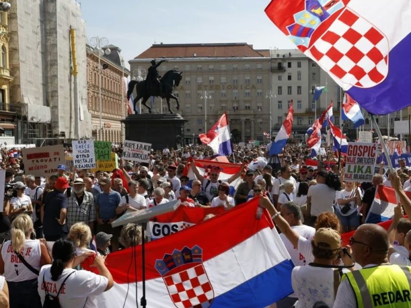 VERITAS UPUTIO APEL SVIM SRBIMA: „Ako putujete u Hrvatsku mogu vas uhapsiti zbog objava na društvenim mrežama“!