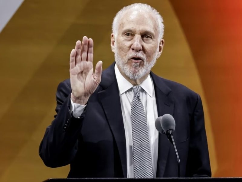 POP SE OŽENIO: Slavni NBA trener srpskog porekla stao na ludi kamen, sa ženom svog kolege!
