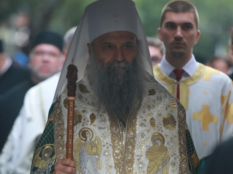 PATRIJARH SLUŽIO OPELU GENERALU MLADIĆU: „Njegovo ime ostati duboko utkano u pamćenje i molitve najvećeg dela srpskog naroda!“