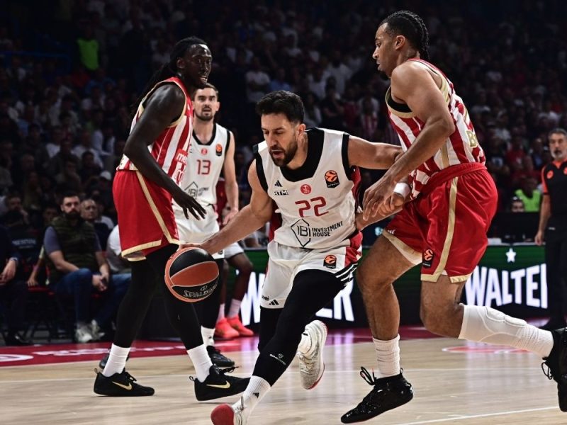 MICIĆ SRUŠIO ZVEZDU U BEOGRADU: Hapoel slavio u dramatičnoj završnici, crveno-beli upisali još jedan poraz u Evroligi! (VIDEO)