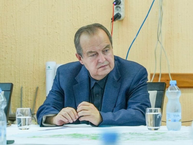 SOCIJALISTI SE RASPADAJU: Ostavke funkcionera SPS u Šapcu, Požegi i Smederevu, neće više sa Dačićem!