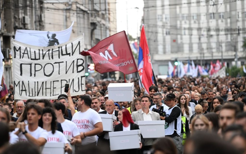 SRPSKI STUDENTSKI POKRET STIGAO I DO HARVARDA: Međunarodna tribina o Srbiji pred izbore – glavna tema budućnost demokratije!