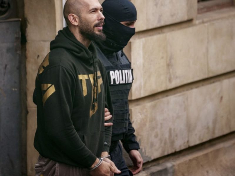 PODIGNUTA NOVA OPTUŽNICA PROTIV ENDRUA TEJTA: Terete ga za trgovinu maloletnicima, pranje novca i stravične seksualne prestupe!