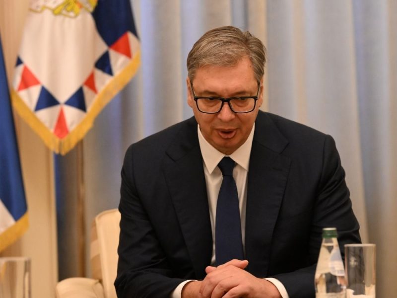 VUČIĆ: „Sutra u podne raspisujem vanredne parlamentarne izbore za 25. oktobar“