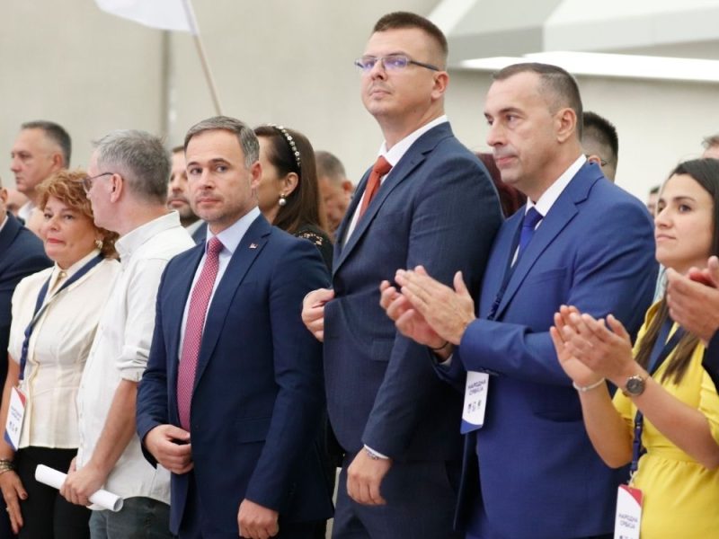 RASPALA SE I ALEKSIĆEVA KOALICIJA: „Novo lice Srbije“ i „Ekološki ustanak“ povukli se sa liste, podržaće studente!