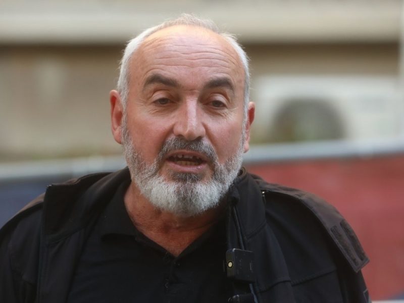 „SAMO TRAŽIM DA POSTAVIM PLOČU SA IMENOM SVOG SINA“: Otac poginulog radnika iz Lučana devet godina čeka dozvolu! (VIDEO)