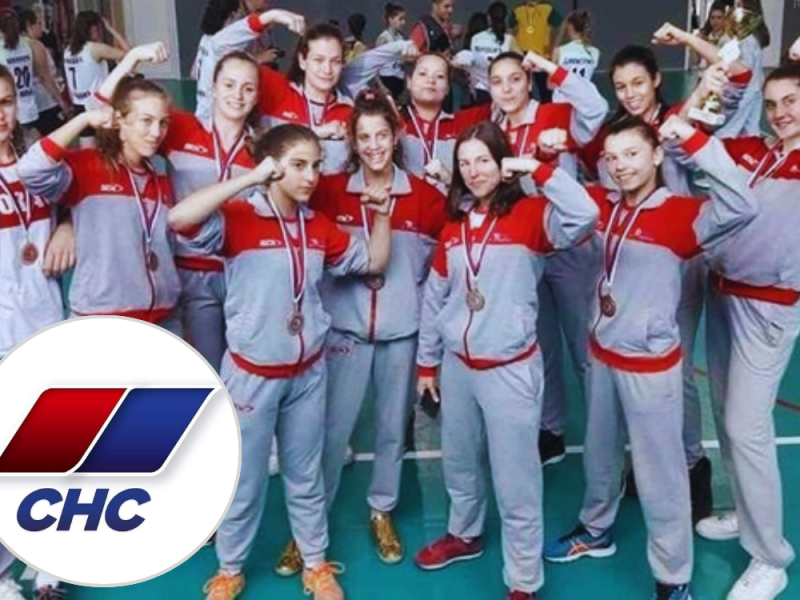 DRŽAVNE ŠAMPIONKE PROTERANE IZ GRADSKIH HALA: Oko 400 odbojkašica OK „Borac“ iz Čačka ostalo bez treninga jer klub nije podržao SNS!