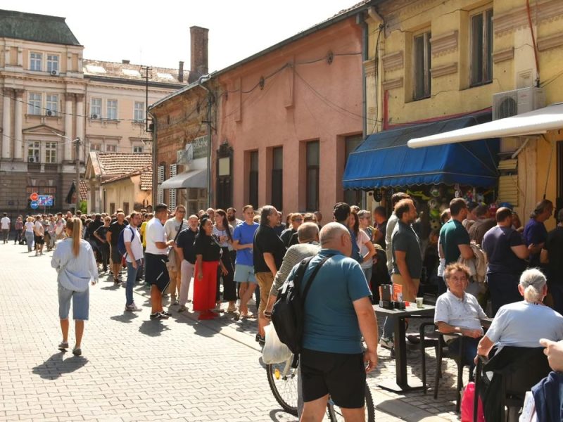 VELIKA ZAINTERESOVANOST: Studenti i sutra nastavljaju sa prikupljanjem potpisa za svoju listu, ovo su lokacije na kojima će biti potpisivanje!