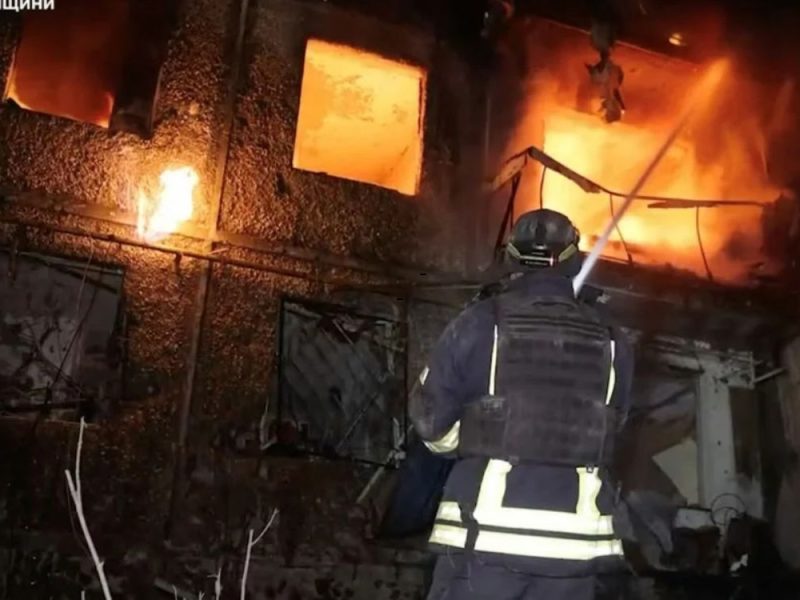 RUSIJA IZVELA VELIKI NAPAD NA UKRAJINU: Meta najveća čeličana, pogođeni i brod u Crnom moru!