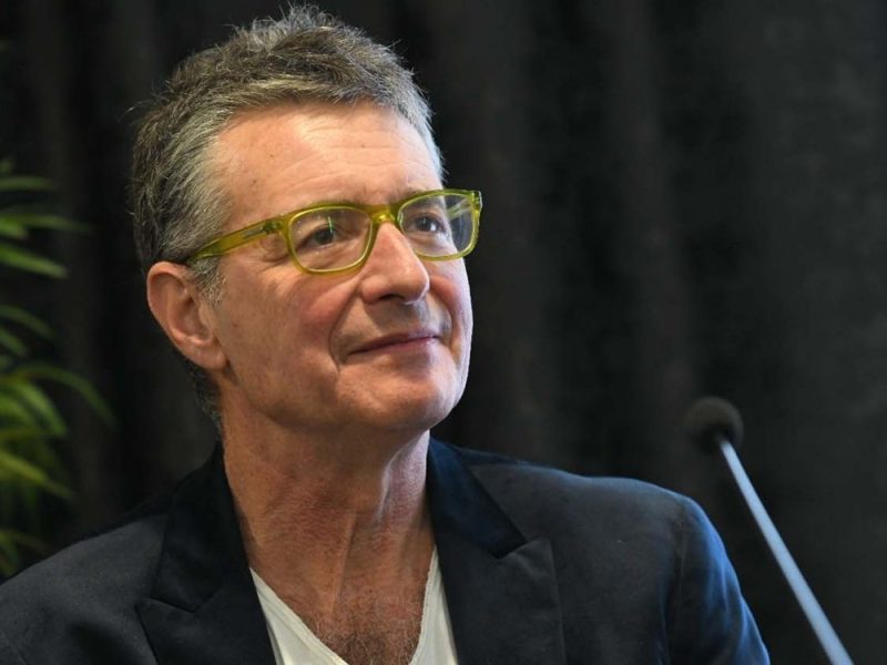 SRĐAN DRAGOJEVIĆ: “Ne znam nijednog glumca i režisera koji će otići na ovaj SNS Fest, samo ljudi koje kad vidim pređem ulicu!”