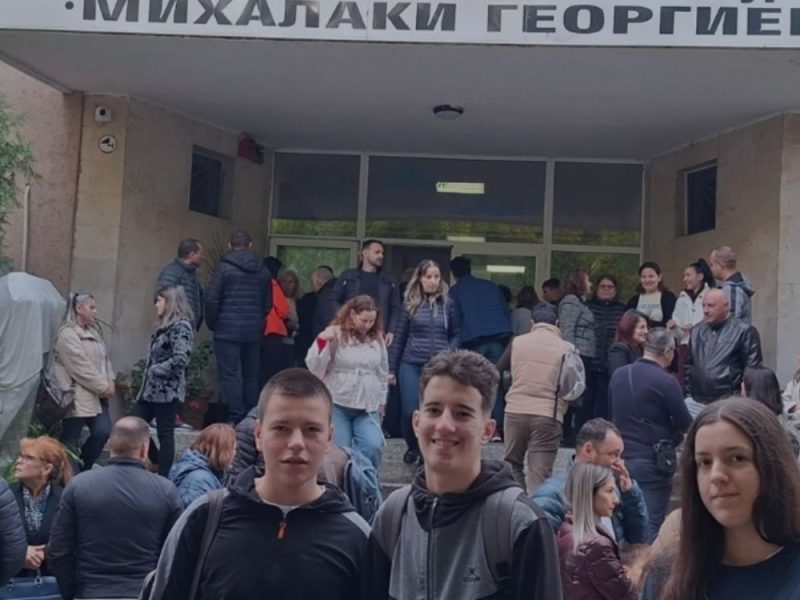 MATEMATIČKI GENIJALCI IZ IVANJICE: Marija osvojila zlato, Đorđe bronzu na prestižnom takmičenju u Bugarskoj!