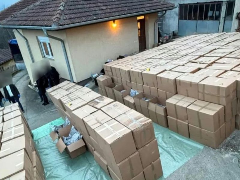 „PREPUŠTENI SMO SAMI SEBI U BORBI SA MAFIJOM“: Smenjeno 15 policajaca nakon zaplene pet tona droge na imanju SNS odbornika!