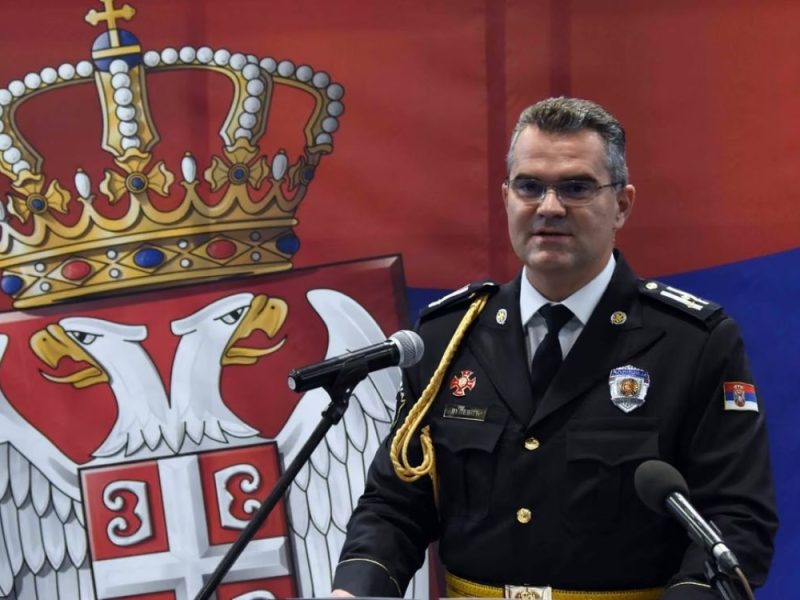 BIVŠI KOMANDANT SAJ-a:“Nijedan politički interes ili pritisak vlasti ne može biti opravdanje za kršenje zakona!“ (VIDEO)