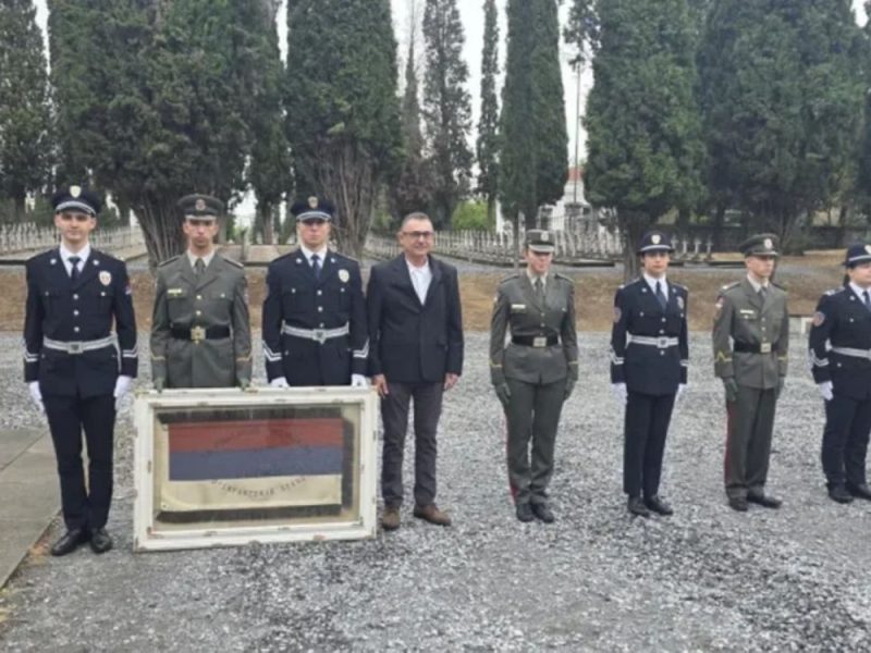 PRONAĐENA SRPSKA TROBOJKA U KANADI: Posle više od veka stigla na vojničko groblje u Solunu!
