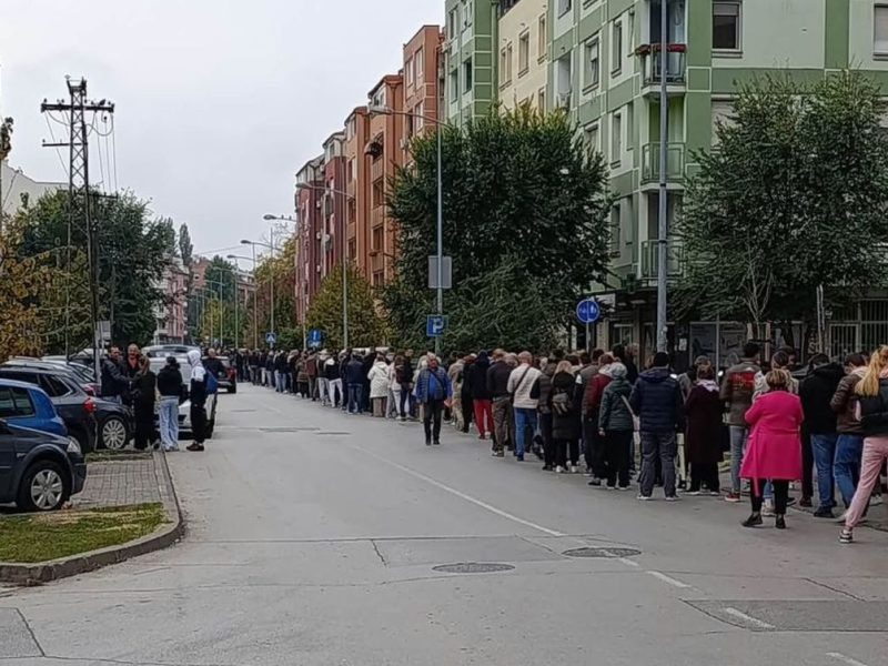 GLASALO VIŠE OD ČETVRTINE SRBIJE: Rekordna izlaznost na izborima, a brojke nastavljaju da rastu!