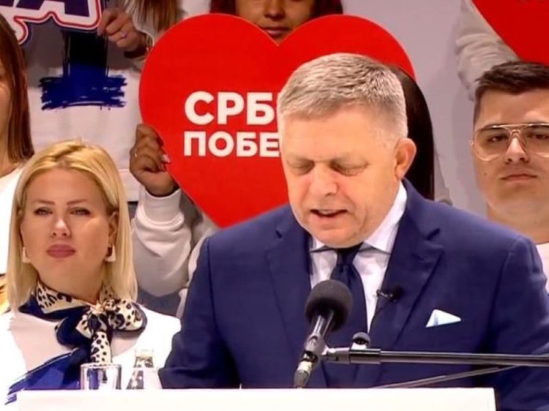 SLOVAČKI PREMIJER NA UDARU ZBOG VUČIĆA: Iz Evropskog parlamenta stigle kritike za Fica jer je prisustvovao mitingu SNS-a!